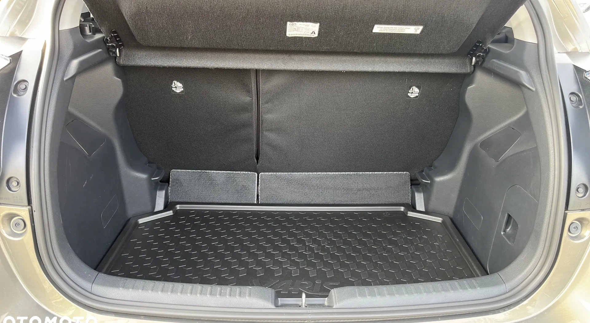 Toyota Yaris cena 96900 przebieg: 8559, rok produkcji 2022 z Żyrardów małe 301